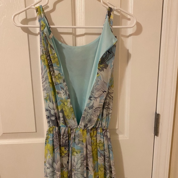 Floral Maxi Dress - Picture 5 of 6